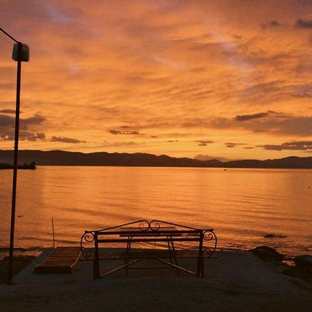 Sevan - Tsovazard Beach House Buitenkant foto